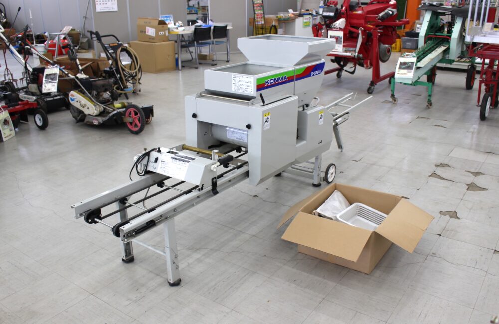 コンマ 中古 播種機 SP-G25F 引き取り限定 |農家さんの味方|全国の農家の皆さんのために。農機具の査定・買取・販売を通して農業の未来に ...