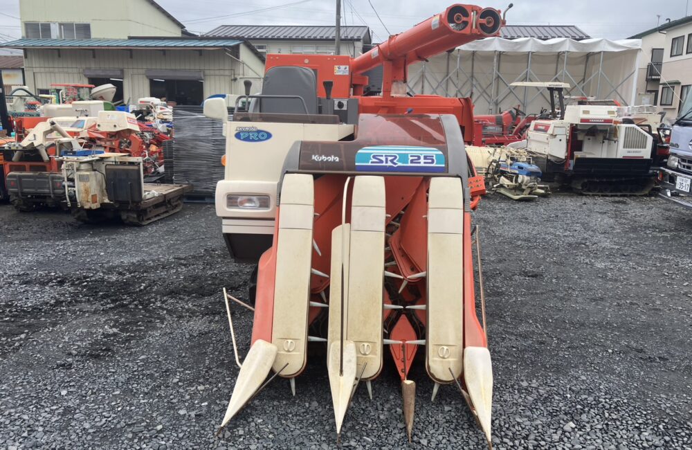 岩手発 クボタ コンバイン SR25 中古 一関｜農家さんの味方｜全国の